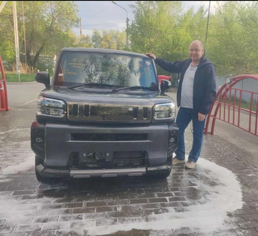 Владимир, Омск