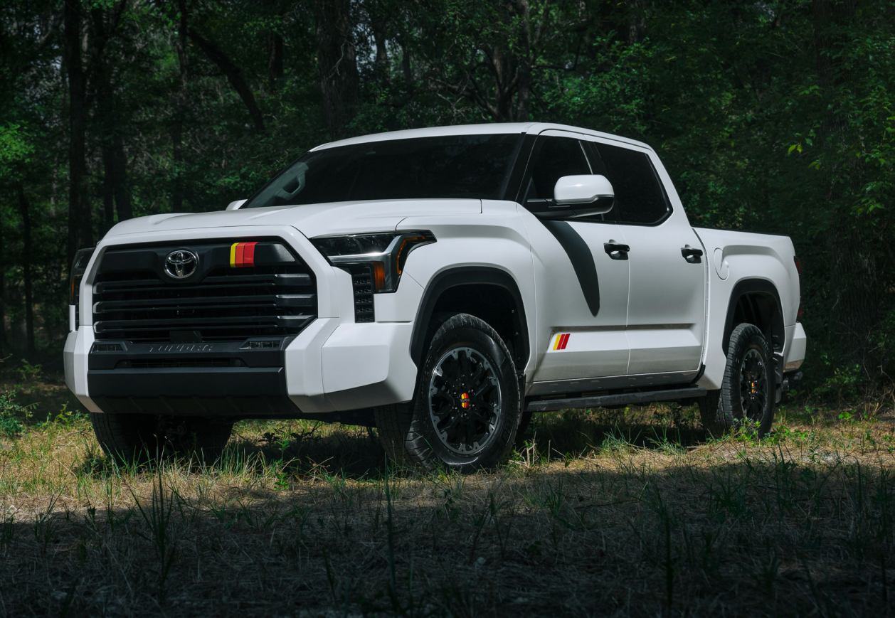 Toyota Unveils the Hilux GR Sport Pickup for the Japanese Market